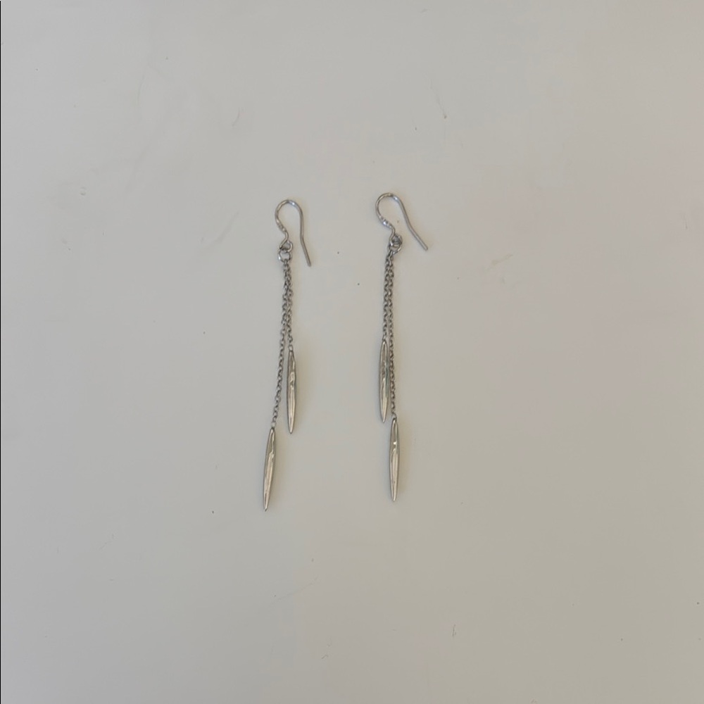 925 Sterling Silver Delicate Dangle Earrings